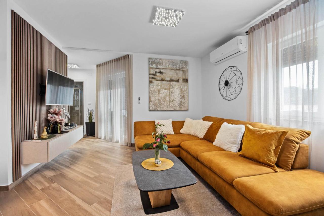 Apartment Leone 梅杜林 外观 照片