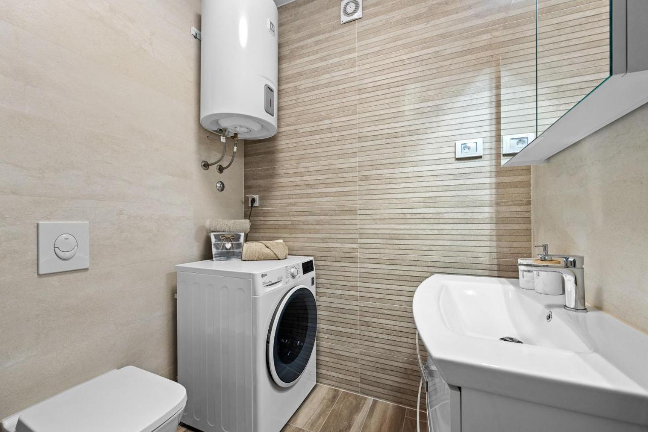 Apartment Leone 梅杜林 外观 照片
