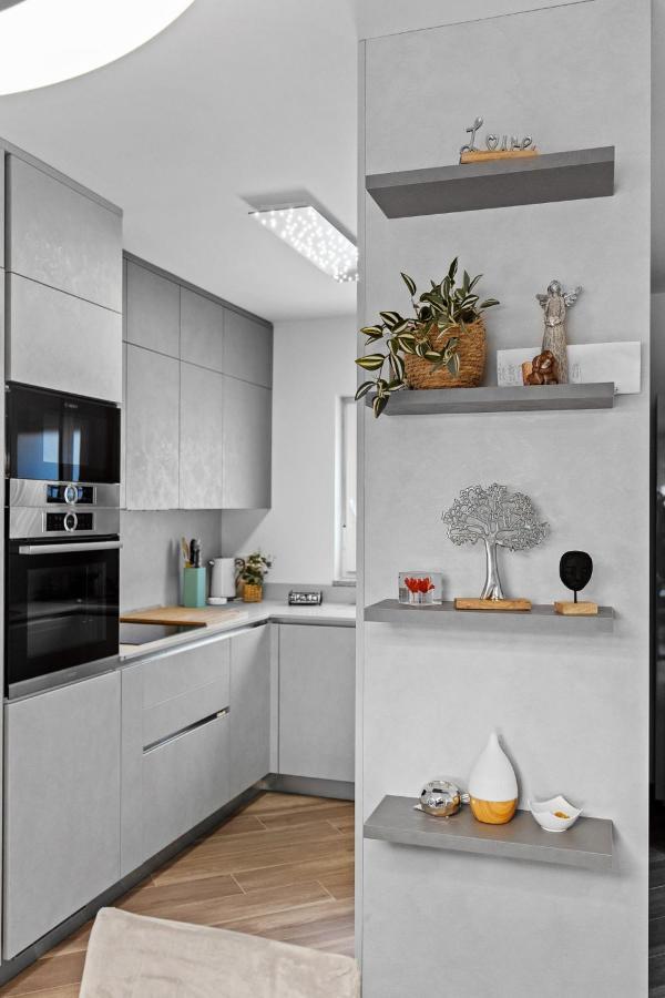 Apartment Leone 梅杜林 外观 照片