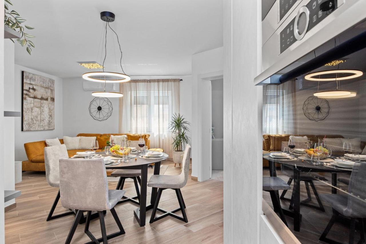 Apartment Leone 梅杜林 外观 照片
