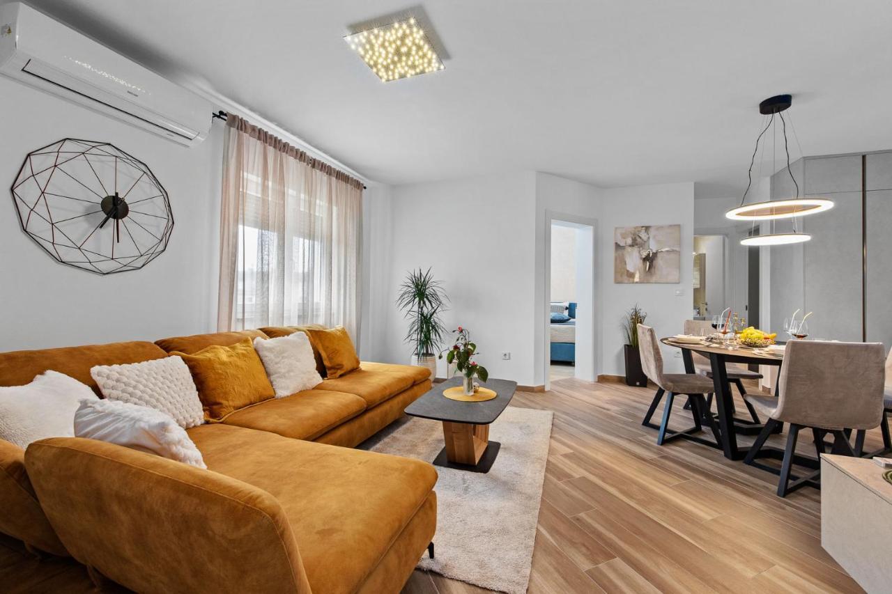 Apartment Leone 梅杜林 外观 照片
